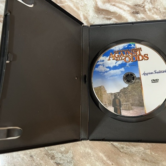 LOT 5 RELIGIOUS DVDS True Story of Christmas, Book of Daniel, The Cross, Paul - Picture 12 of 12